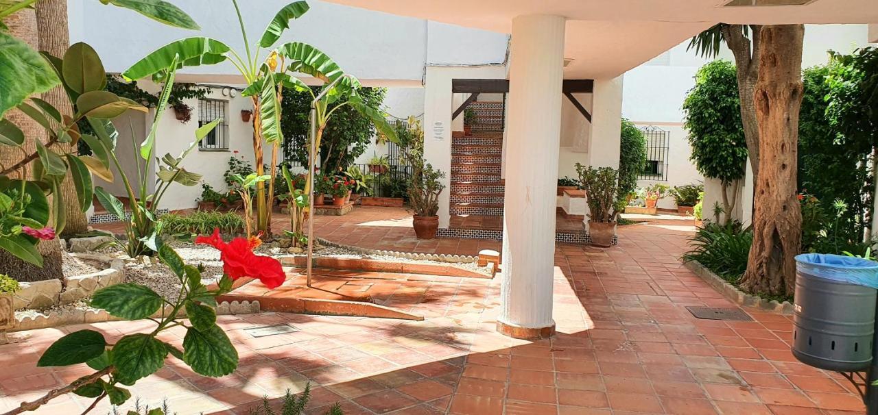 Apartamento A Pie De Playa La Barrosa Chiclana de la Frontera Esterno foto